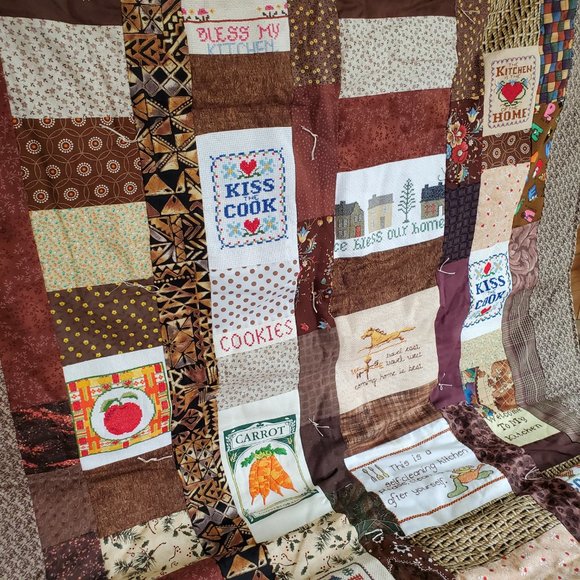 Cross Stitch Quilt Patchwork Lap Throw Blanket Hand Made Kitchen Theme 38" x 60" - Picture 14 of 14